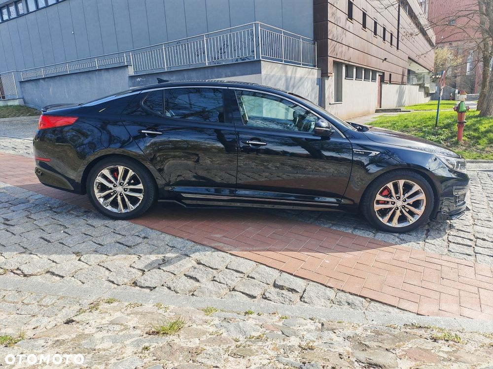 Kia Optima - 2