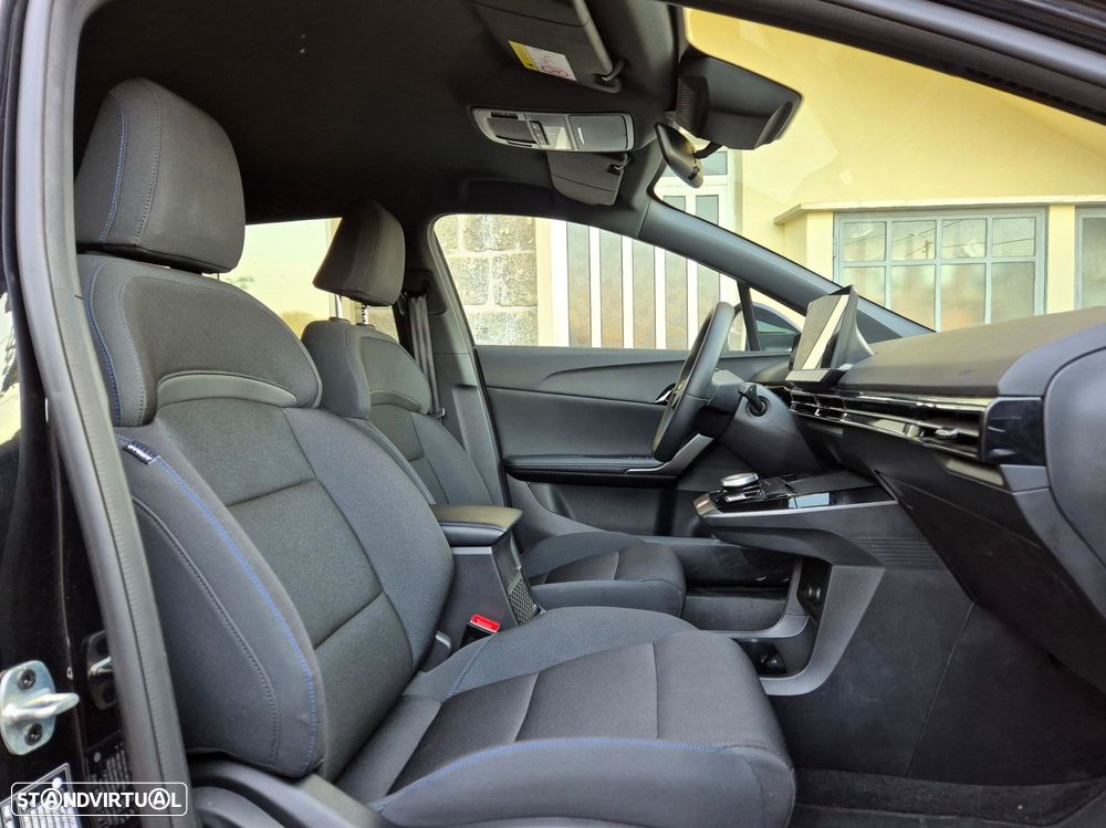 MG MG4 64 kWh Comfort - 13