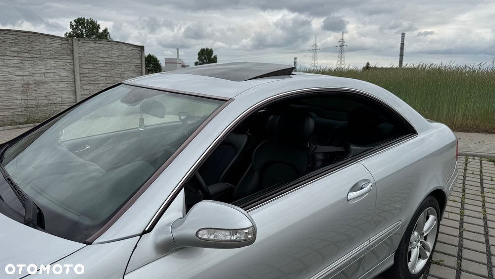 Mercedes-Benz CLK - 3