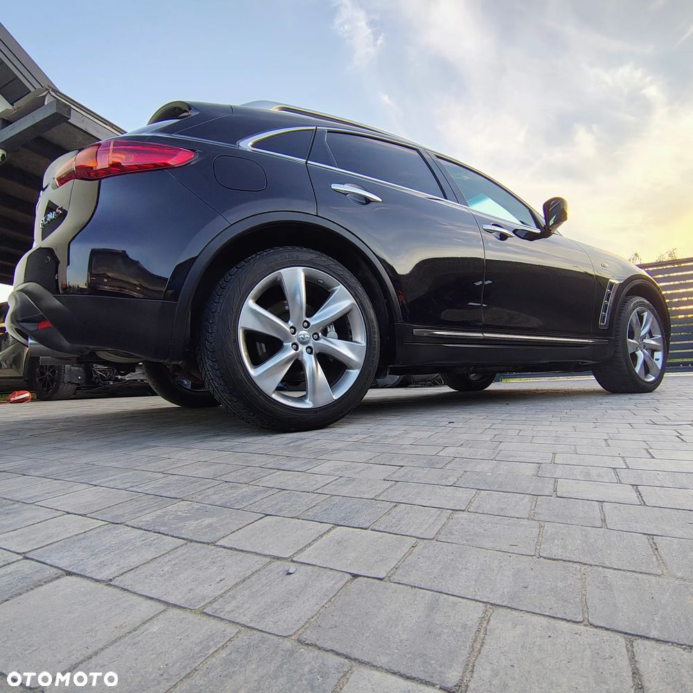 Infiniti FX FX30d AWD S Premium - 8