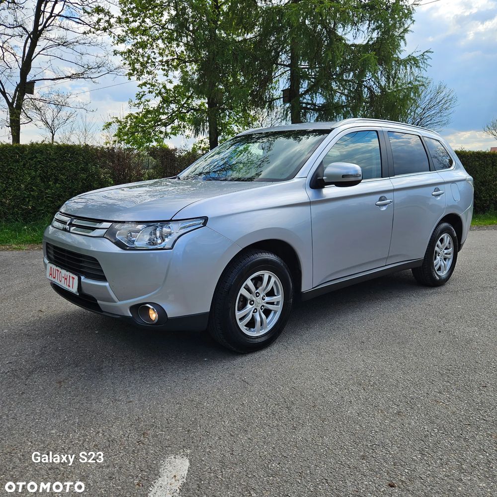 Mitsubishi Outlander 2.0 2WD CVT Diamant Edition - 2