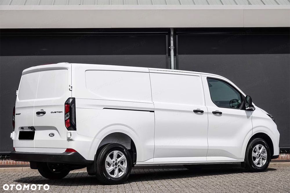 Ford Transit Custom 320 L2H1 Trend A8 2.0 136KM - 6