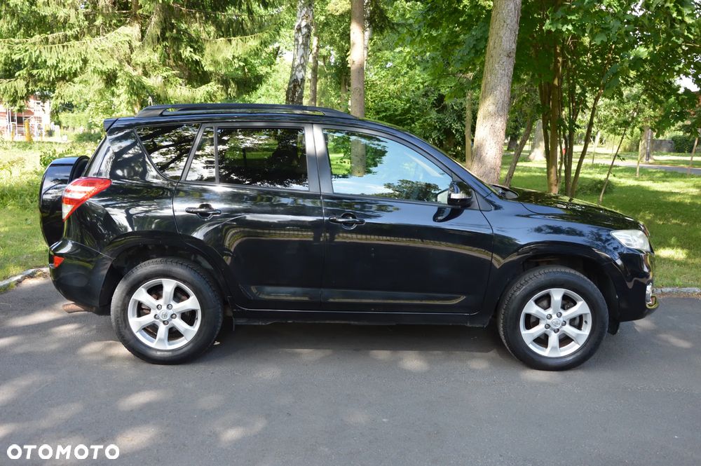 Toyota RAV4 2.0 VVT-i Luna 4x2 - 4