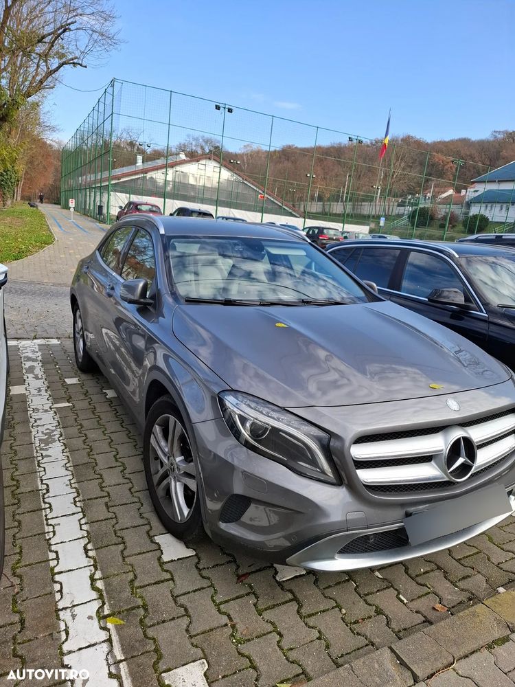 Mercedes-Benz GLA - 3