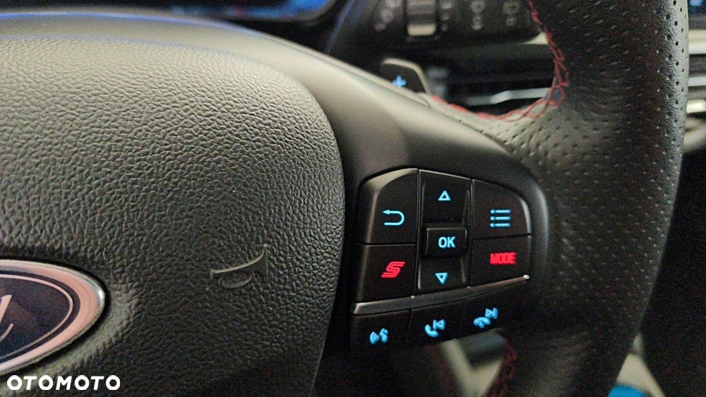 Ford Focus 2.3 EcoBoost ST X - 21