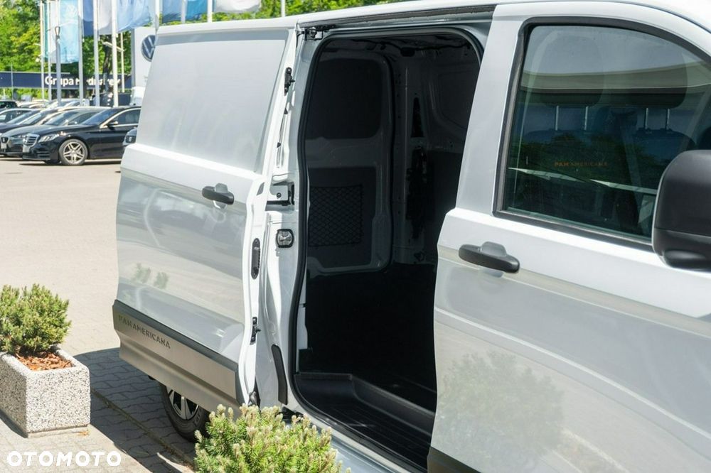 Volkswagen Transporter - 9