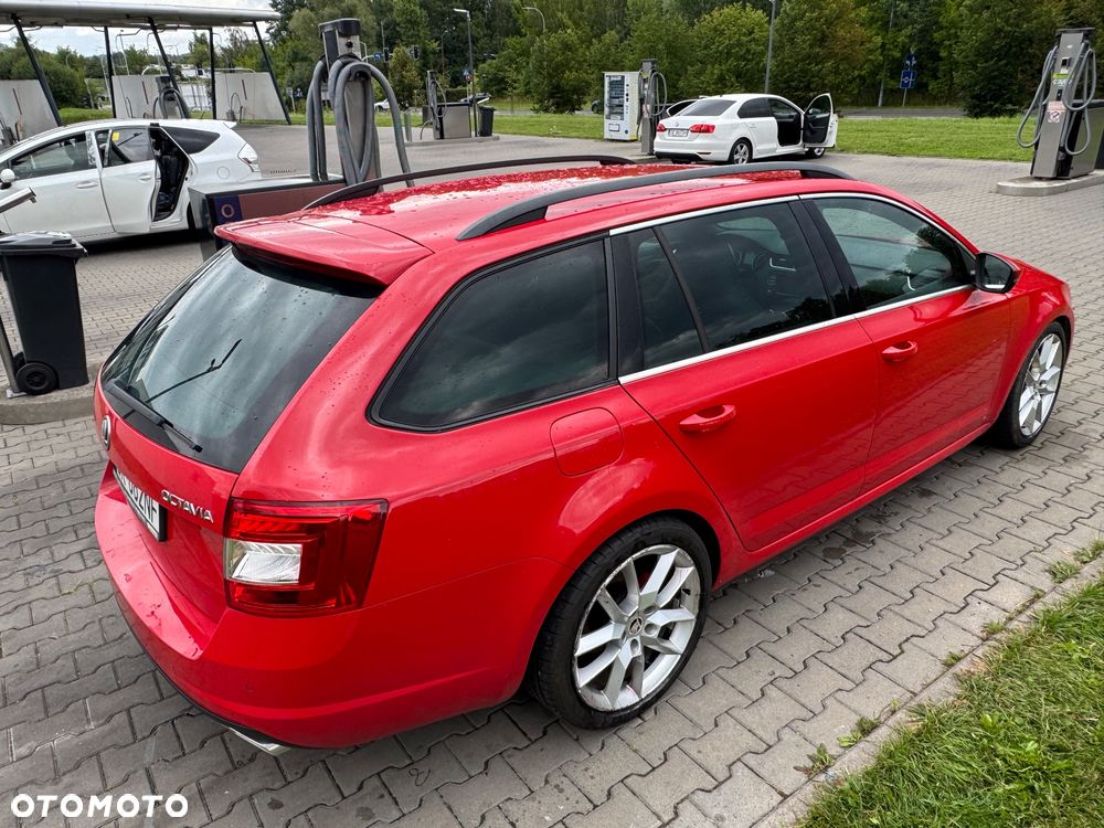 Skoda Octavia 2.0 TDI RS - 5