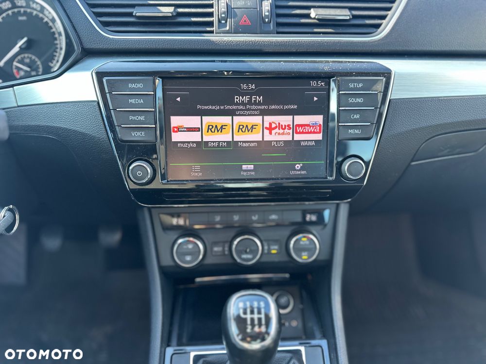 Skoda Superb 2.0 TDI Ambition - 26