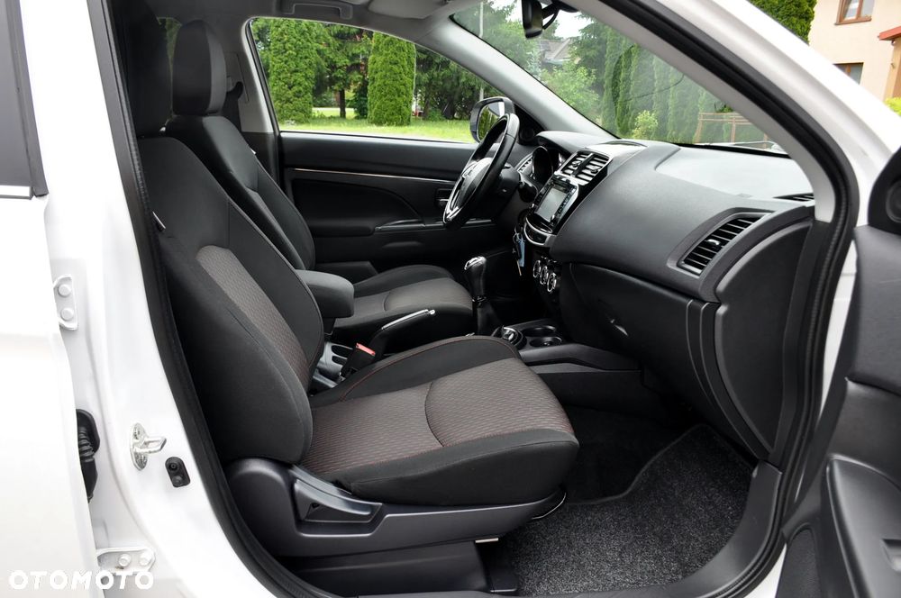 Mitsubishi ASX 1.6 Invite AS&G - 17