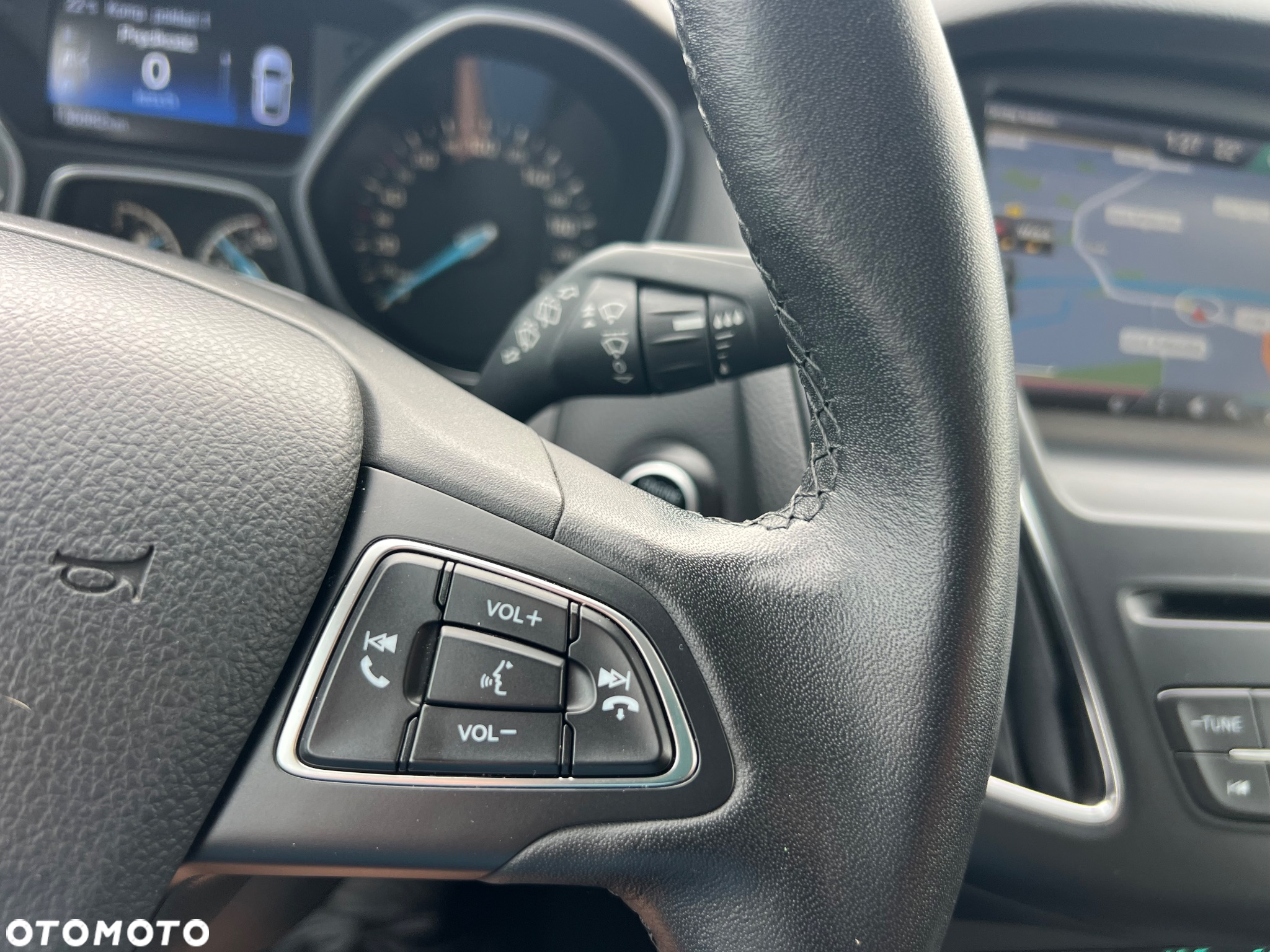 Ford Focus 1.0 EcoBoost Active Business - 30