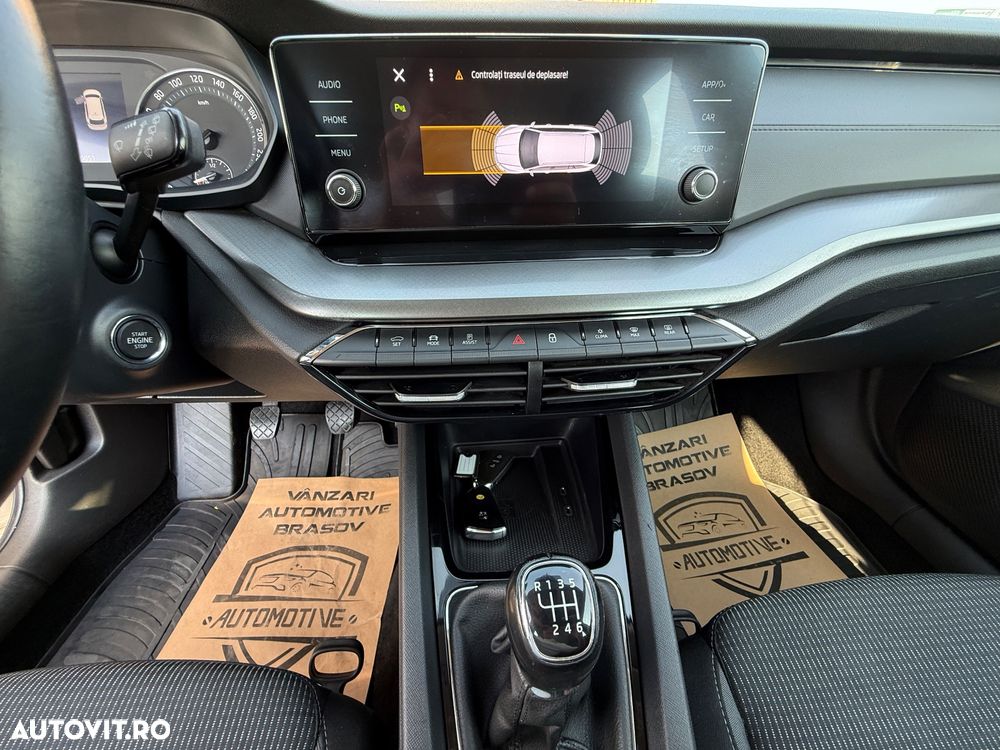 Skoda Octavia Combi 2.0 TDI Ambition - 8