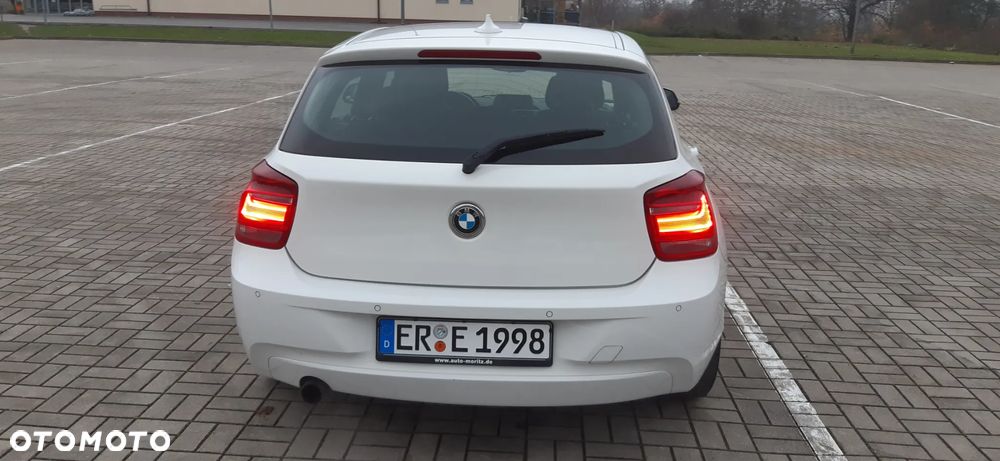 BMW Seria 1 116i Sport Line - 9