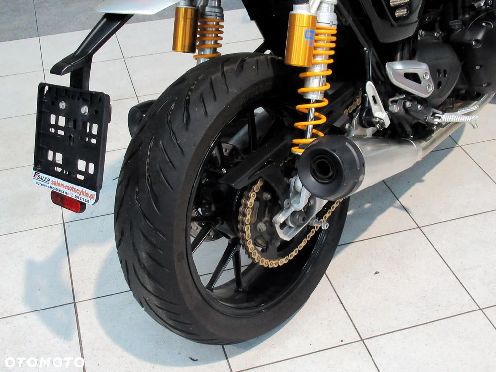 Triumph Speed Twin - 16