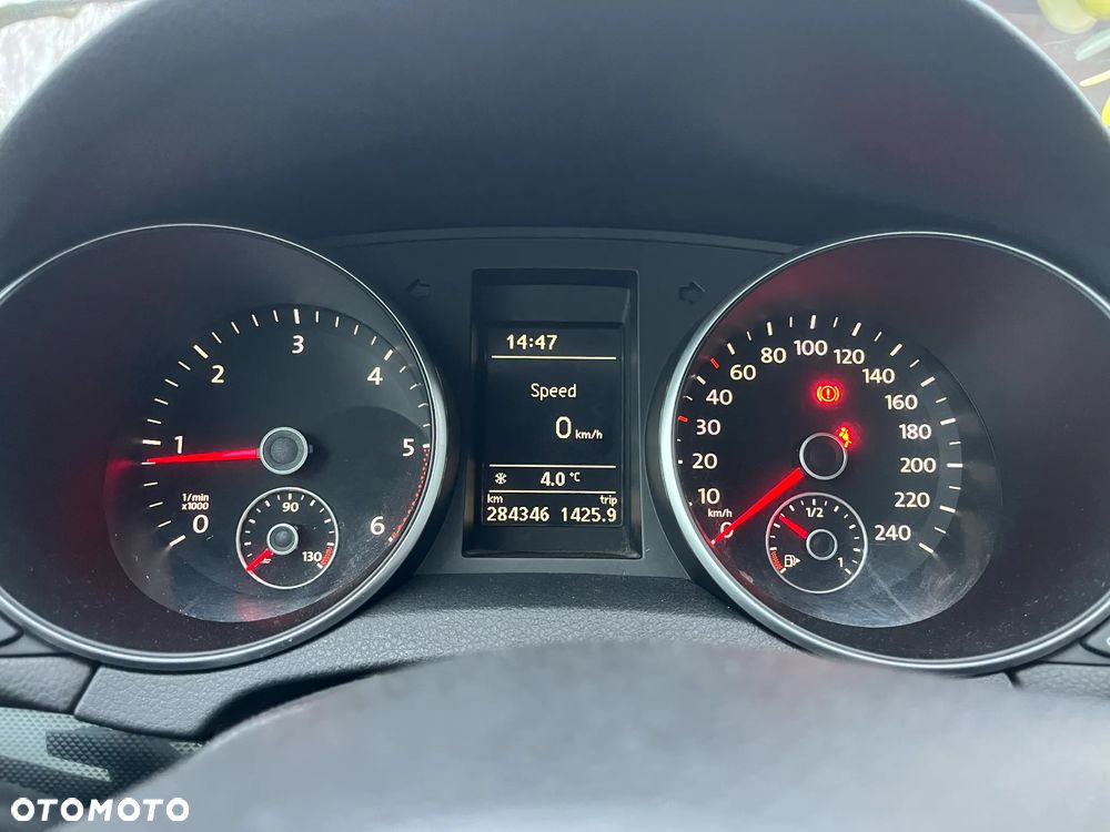 Volkswagen Golf 2.0 TDI Highline - 14