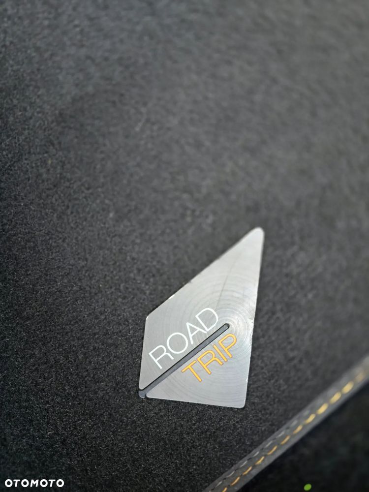 Peugeot 2008 1.2 PureTech Allure S&S EAT8 - 30