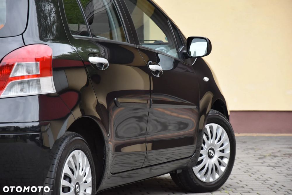 Toyota Yaris 1.33 VVT-i Executive - 7