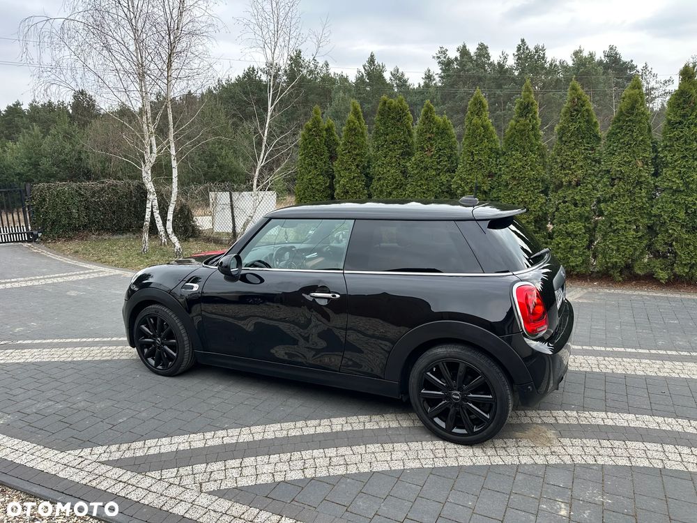 MINI ONE Blackyard - 16