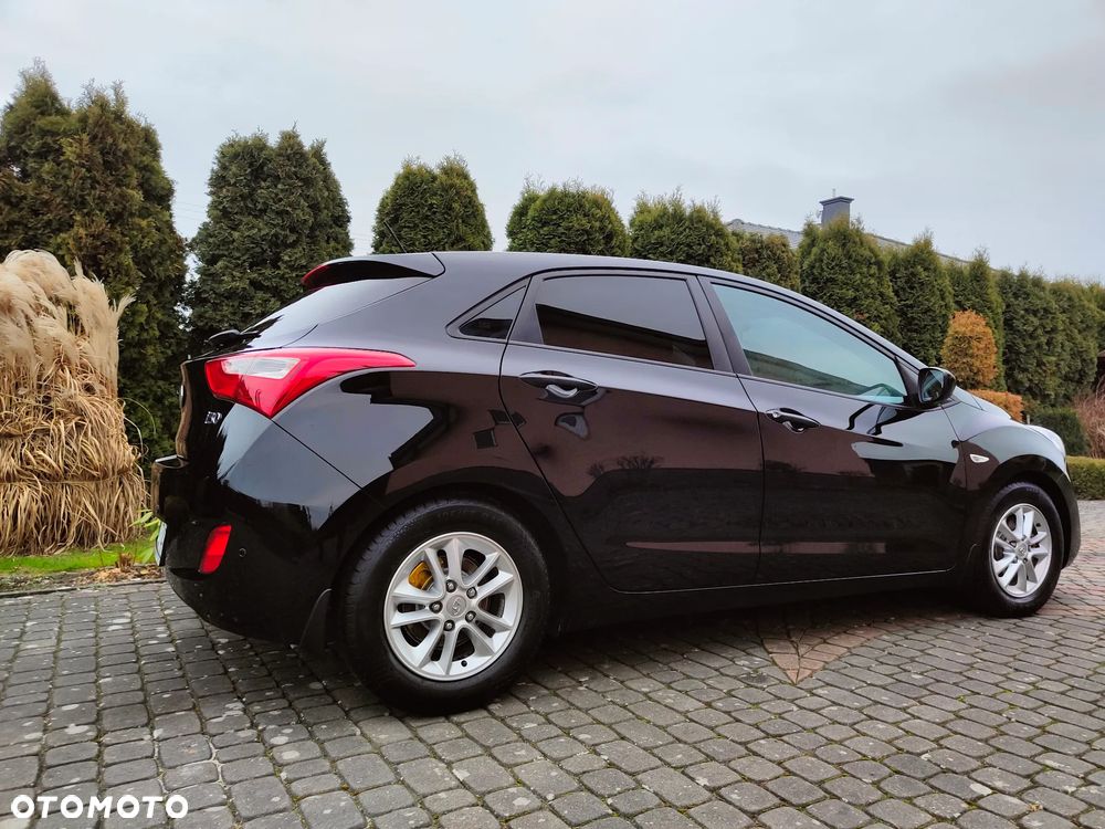 Hyundai i30 1.4 Comfort - 11