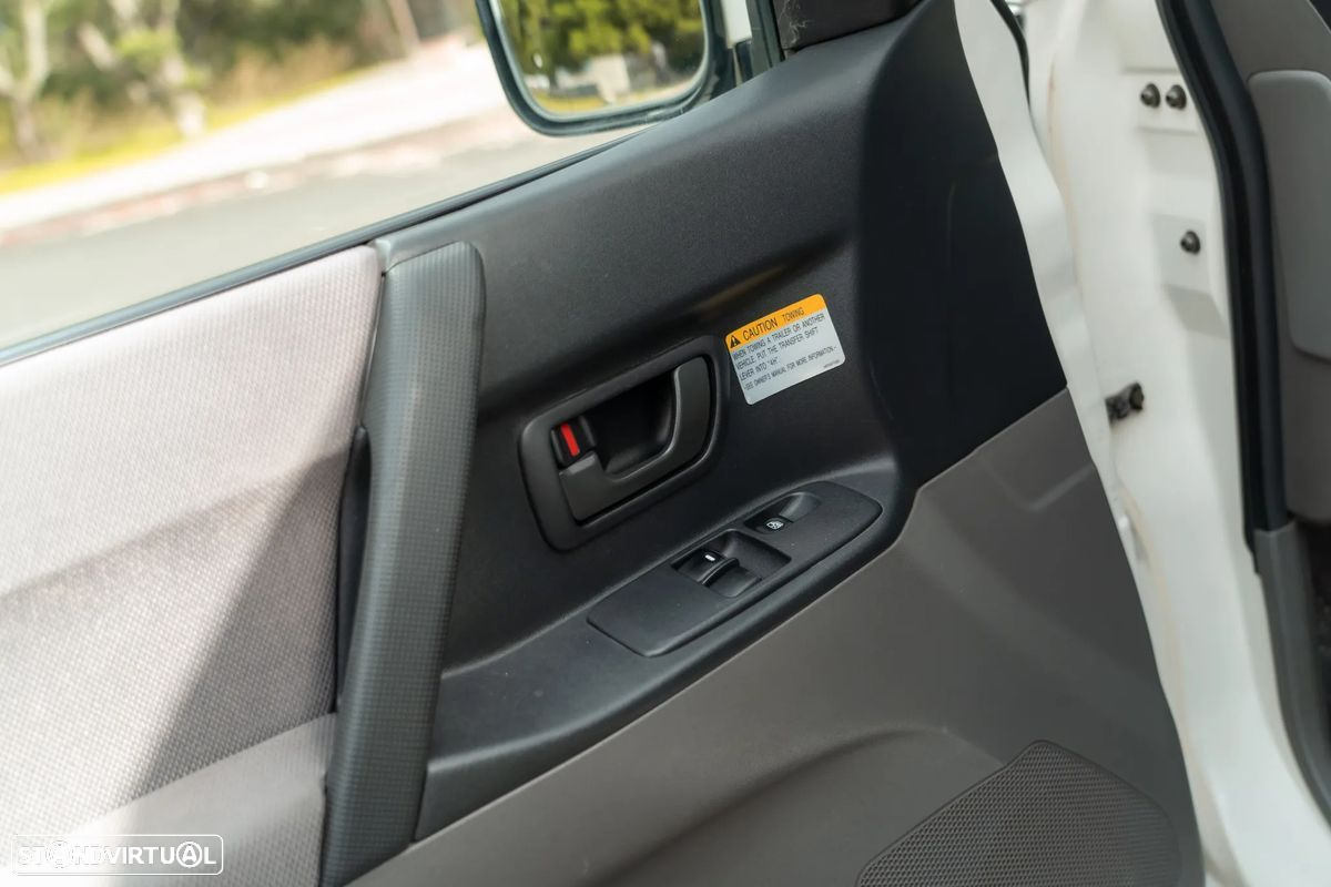 Mitsubishi Pajero 3.2 DI-D GLS ABS+CA - 11