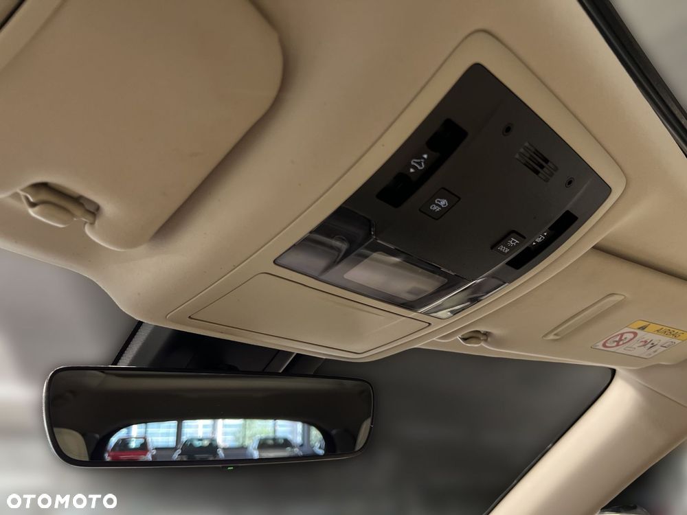 Lexus RX 450h Prestige - 30