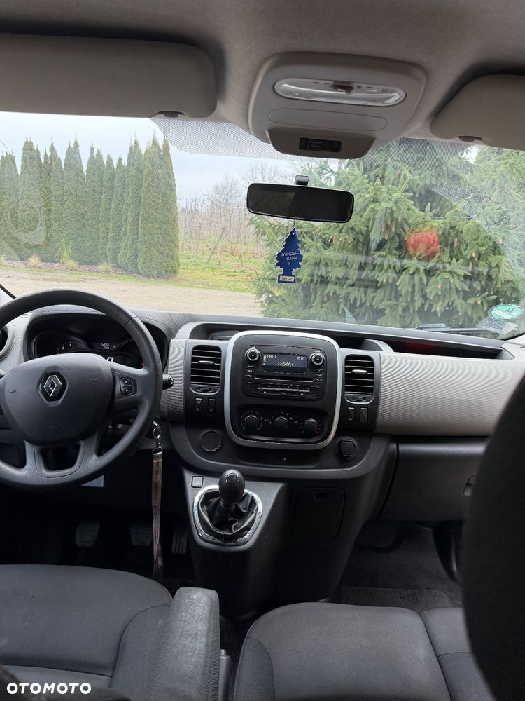 Renault Trafic Grand 1.6 dCi - 15