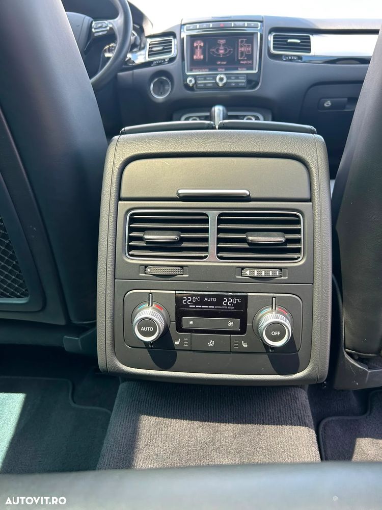 Volkswagen Touareg V6 TDI BMT Supreme Plus - 6