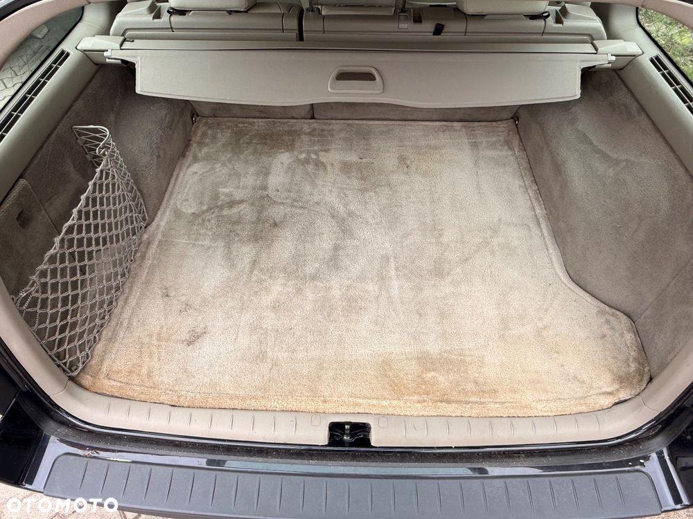 Volvo V70 D Summum - 19
