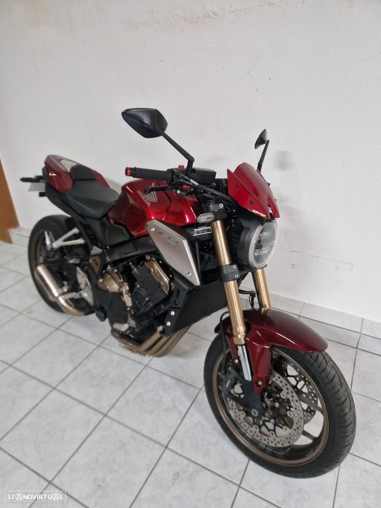 Honda CB 650R  Possível Financiamento - 14
