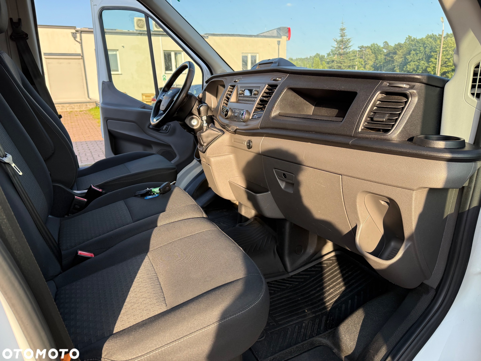 Ford Transit - 20
