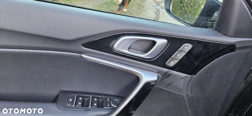 Kia XCeed 1.6 GDI DCT6 OPF PLATINUM - 20