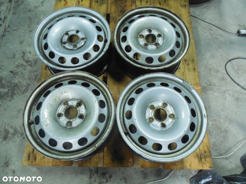 FELGI Felga stalowa Volkswagen OE Caddy 6.0" x 16" 5x112 ET 50 Komplet - 1