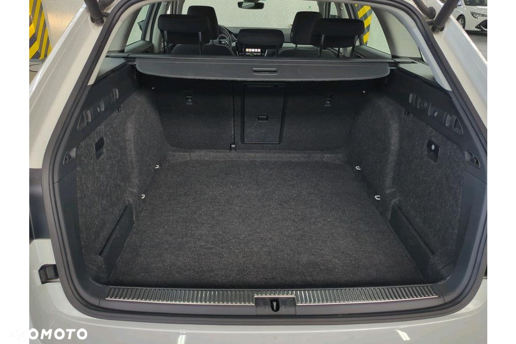 Skoda Superb 2.0 TSI Ambition DSG - 8