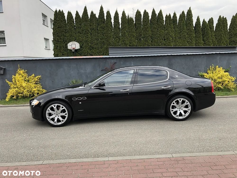 Maserati Quattroporte - 7