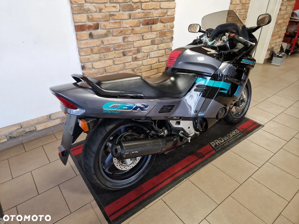 Honda CBR - 34
