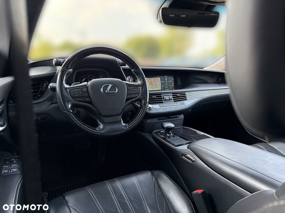 Lexus LS 500 Prestige AWD - 23