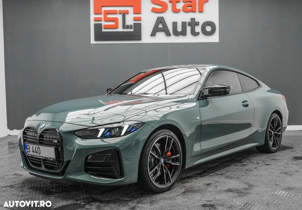 BMW M4 M440i xDrive AT MHEV - 1