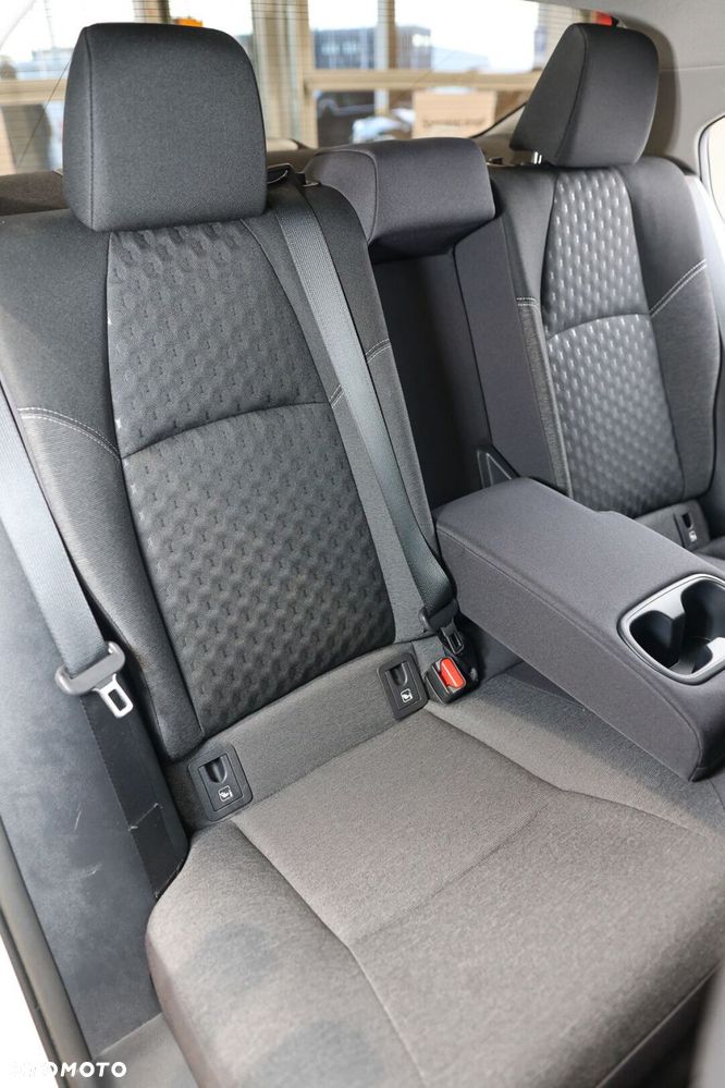 Toyota Corolla 1.8 Hybrid Comfort - 18