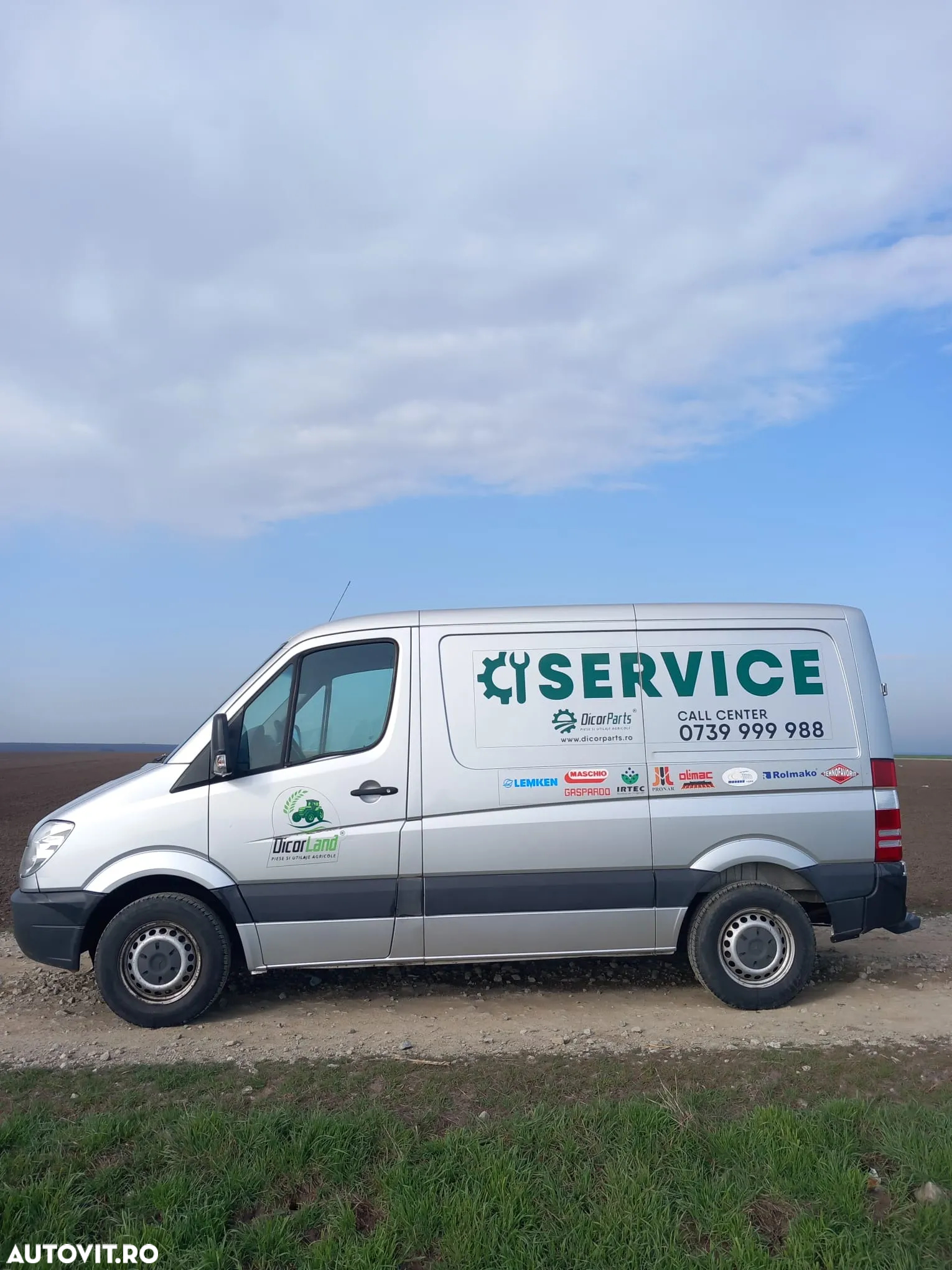 Mercedes-Benz Sprinter - 4