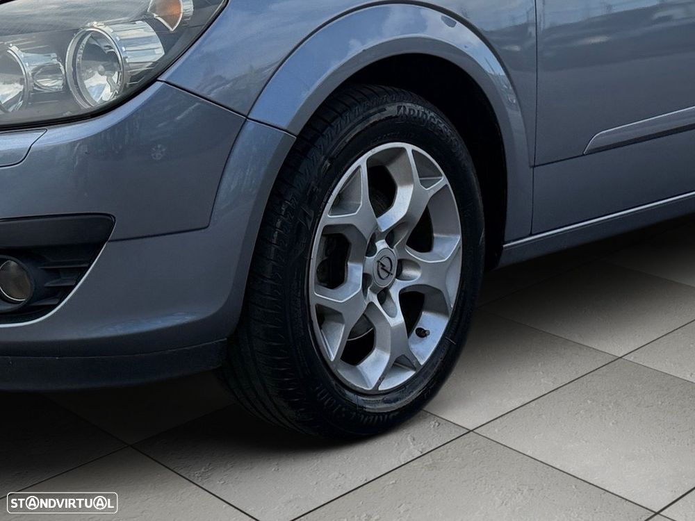 Opel Astra 1.3 CDTI Cosmo - 6