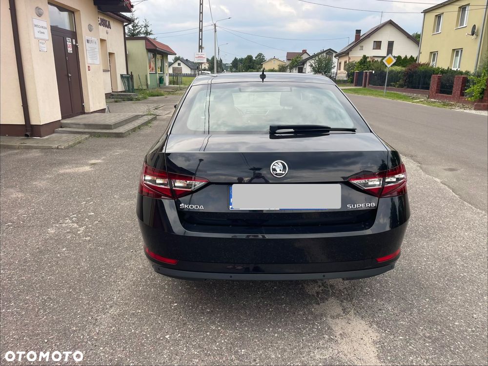 Skoda Superb - 2