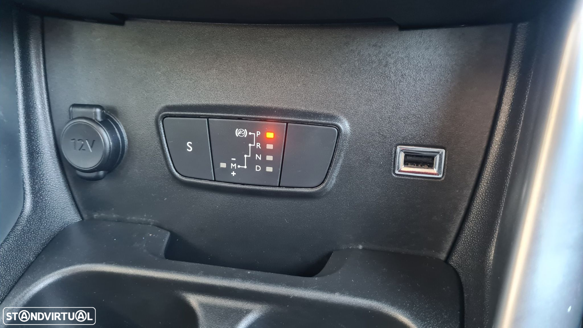 Citroën C3 Aircross 1.5 BlueHDi Shine EAT6 S&S - 35