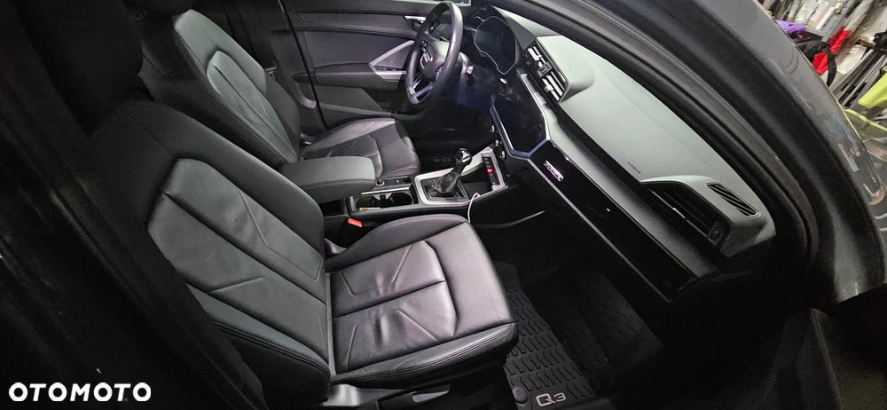 Audi Q3 45 TFSI Quattro S tronic - 16