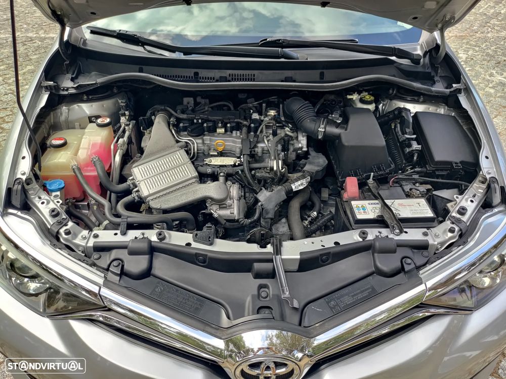 Toyota Auris 1.2T Comfort+Pack Techno+P.Sport - 9