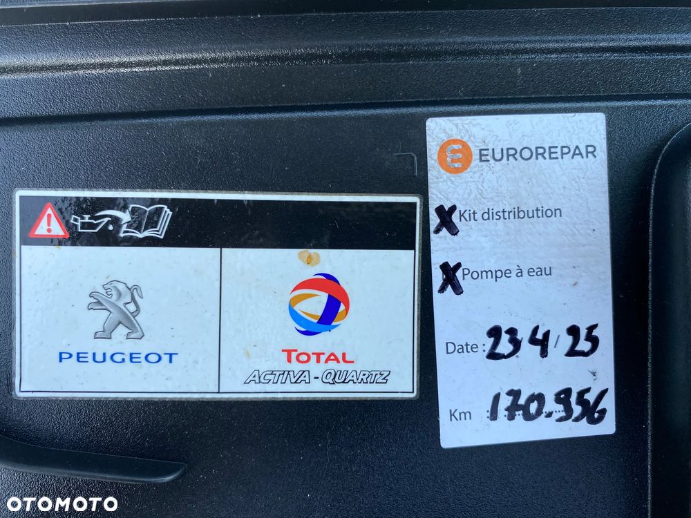 Peugeot 3008 BlueHDi 180 Stop & Start EAT8 GT - 38