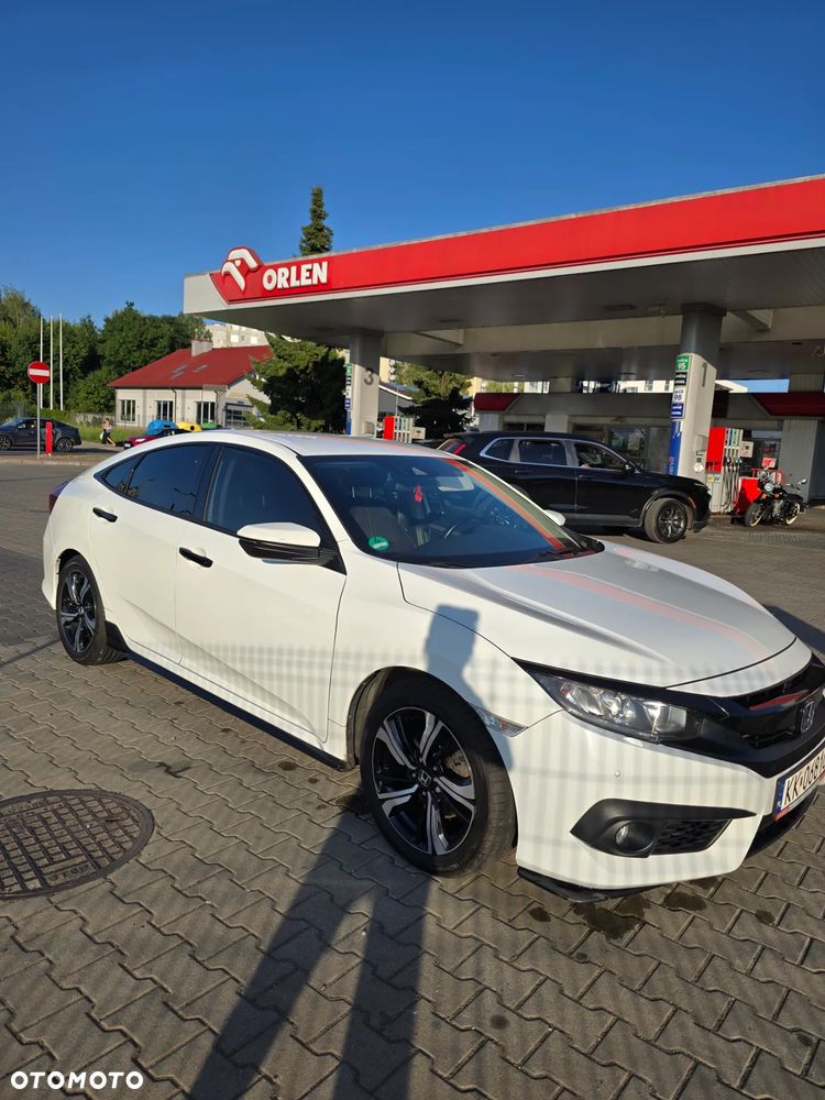 Honda Civic 1.5 i-VTEC Turbo CVT Prestige - 8