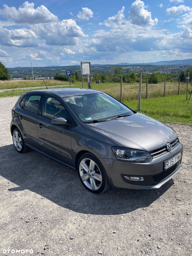 Volkswagen Polo - 1