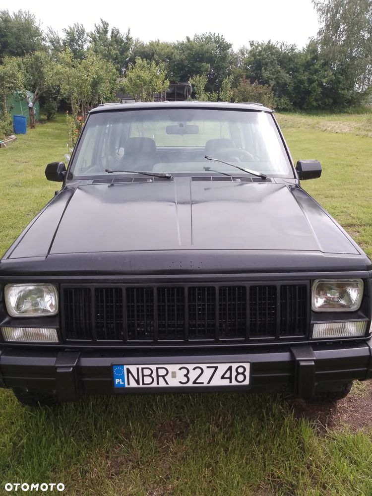 Jeep Cherokee 4.0 - 7