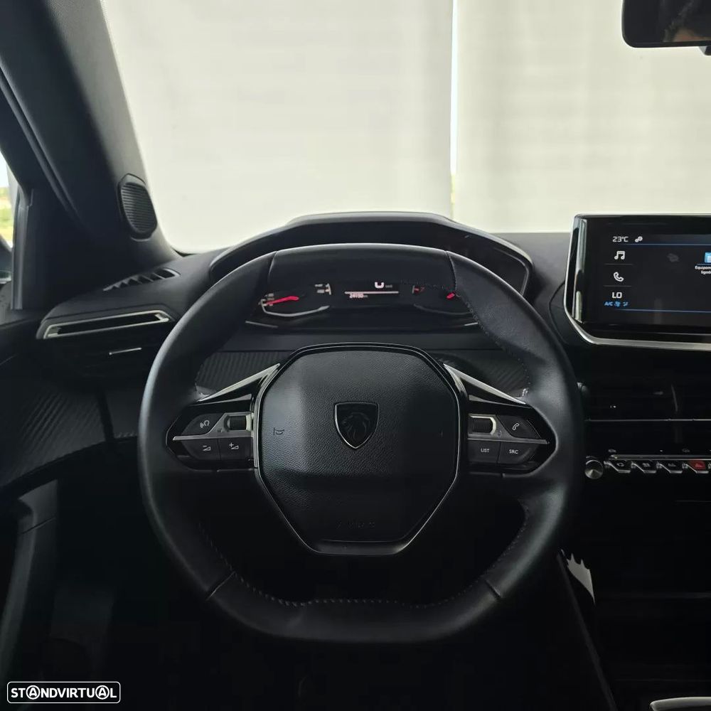Peugeot 2008 1.2 PureTech Style - 25