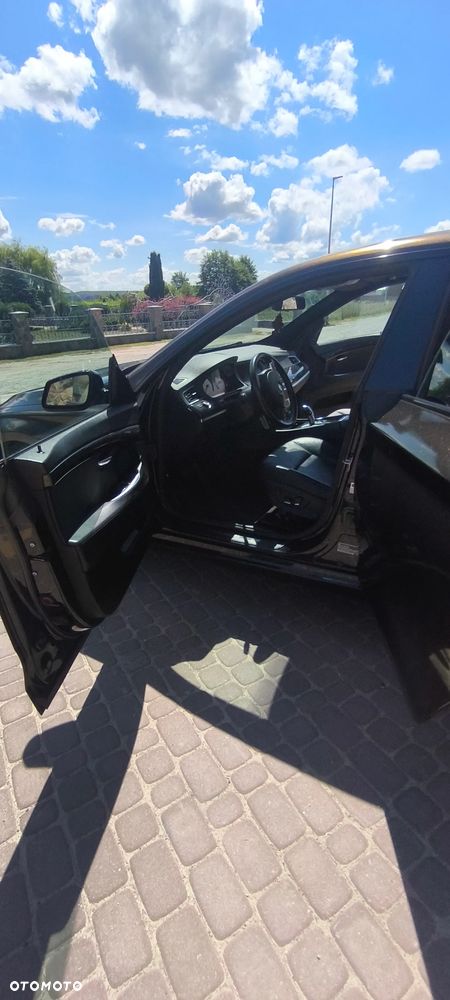 BMW Seria 5 535i - 8