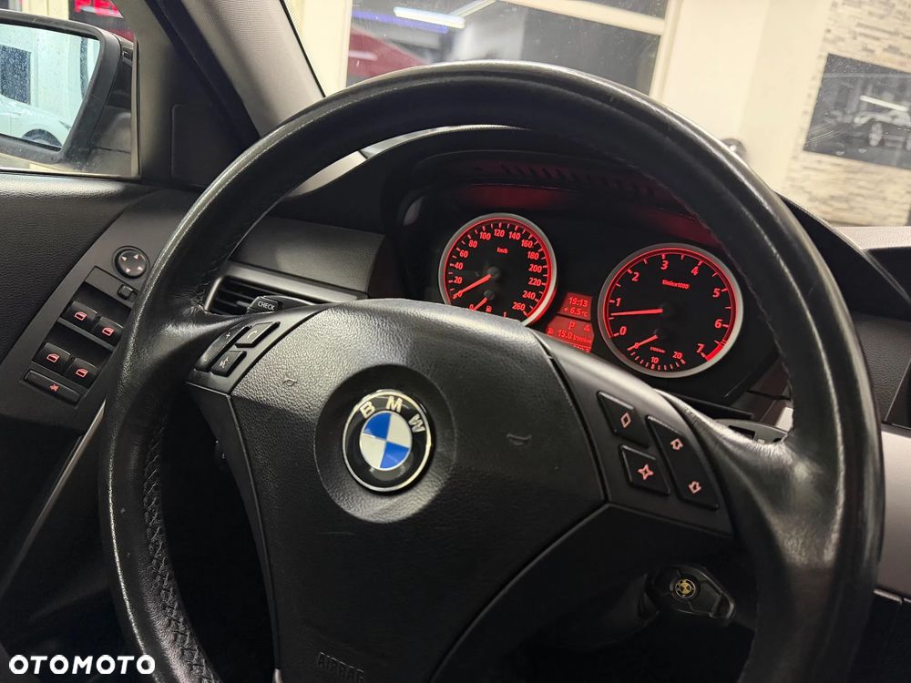 BMW Seria 5 - 10